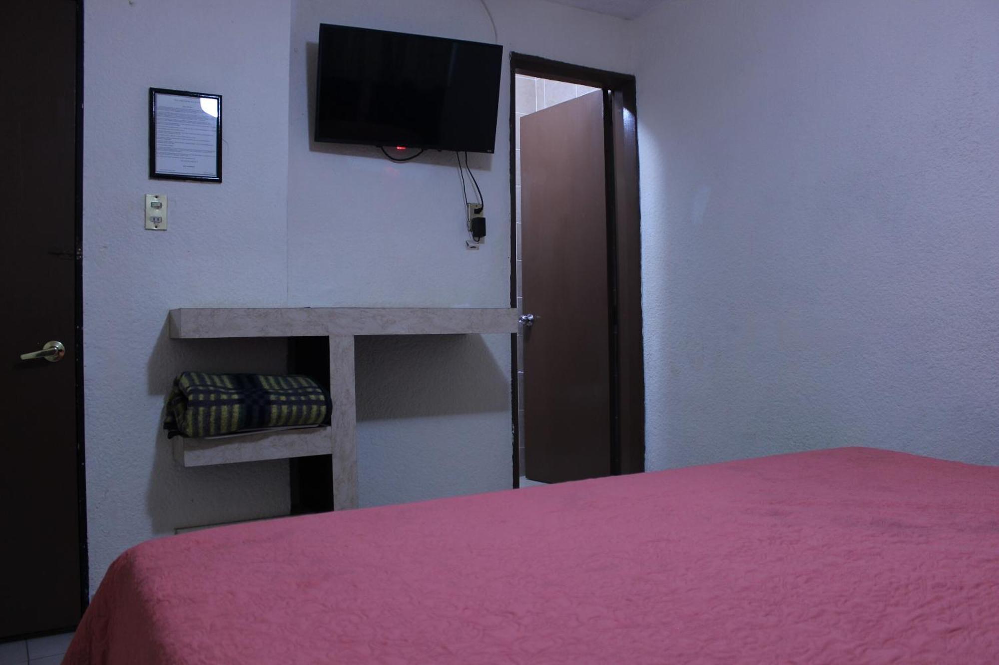 Hotel Plaza Aleman León Szoba fotó