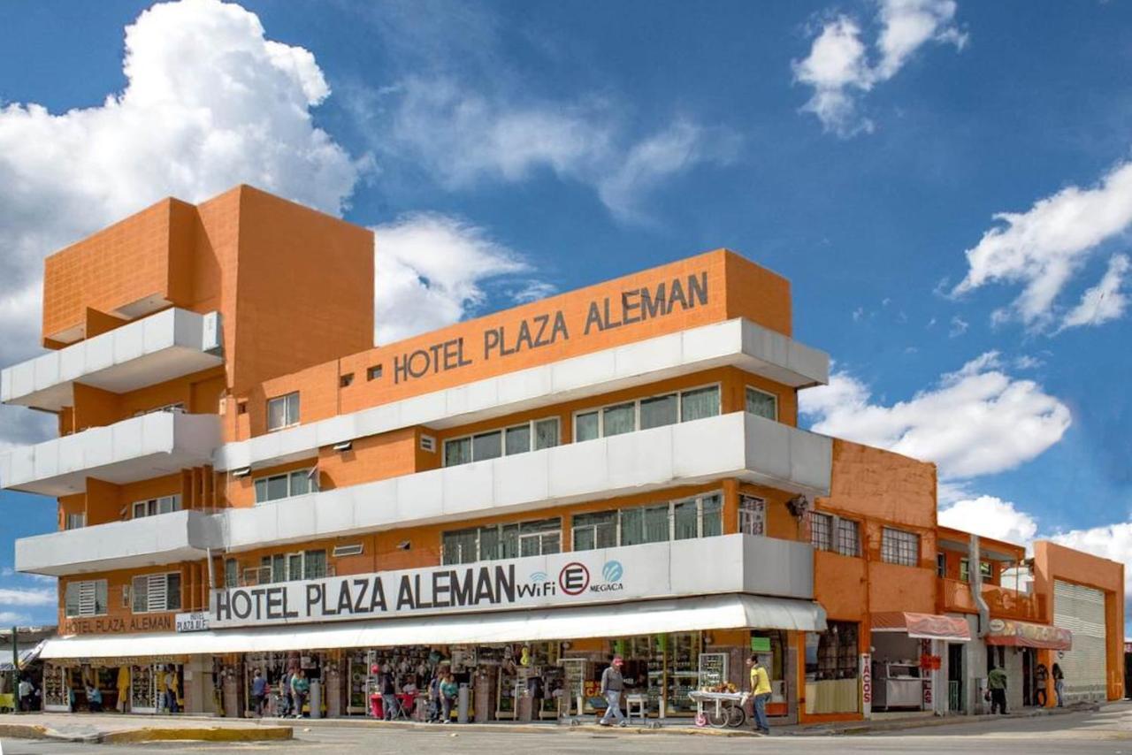 Hotel Plaza Aleman León Kültér fotó